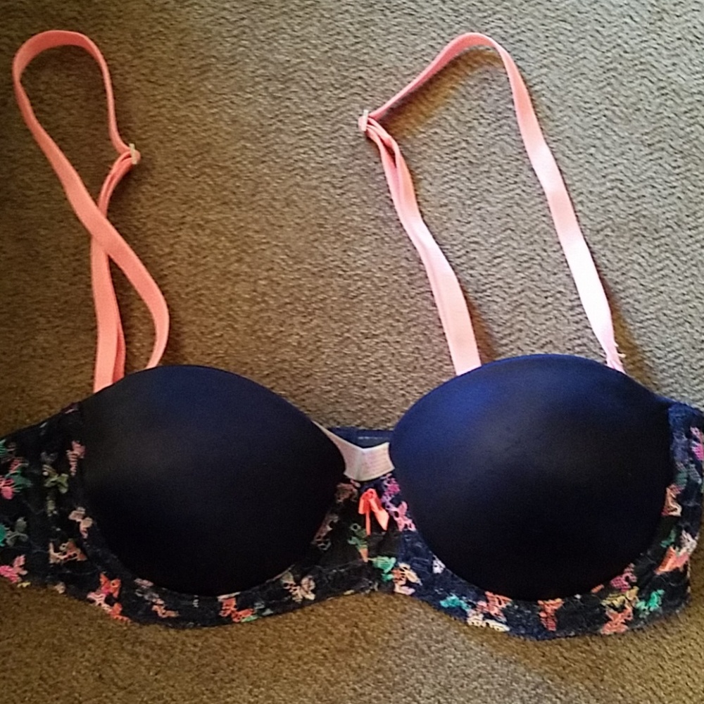 Victoria's SecretPink Flirt Multi-way Push-up